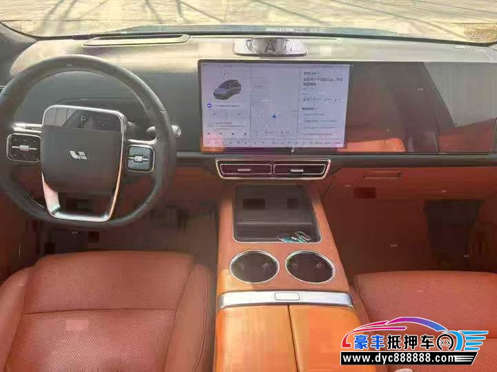 22年理想L9轿车抵押车出售