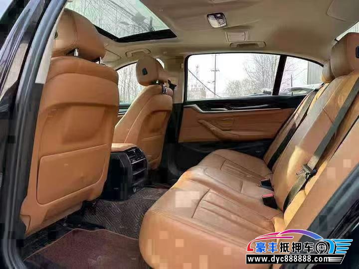 17年宝马5系轿车抵押车出售