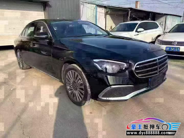 25年奔驰E轿车抵押车出售