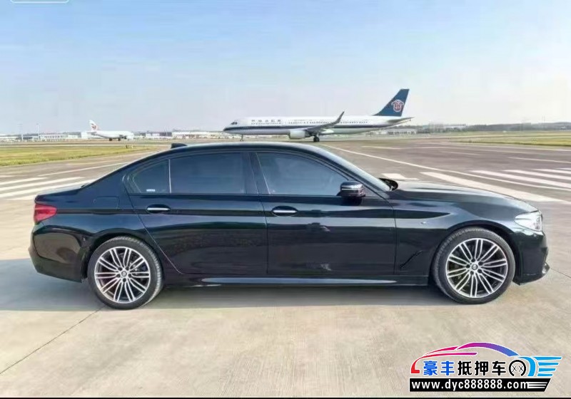 17年宝马5系轿车抵押车出售