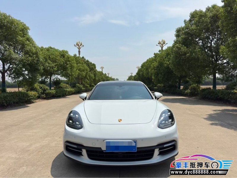 抵押车出售21年保时捷帕纳梅拉轿车