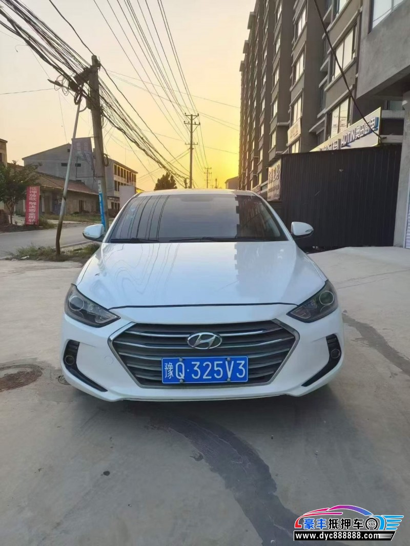 抵押车出售19年现代领动轿车