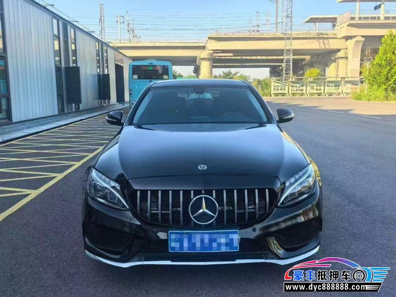 抵押车出售18年奔驰C轿车