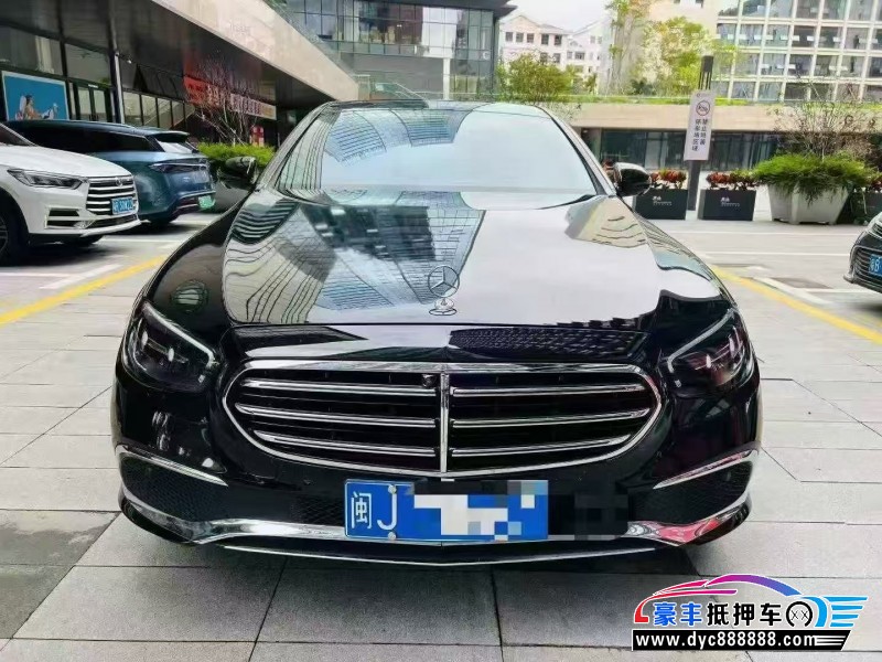 抵押车出售23年奔驰E轿车