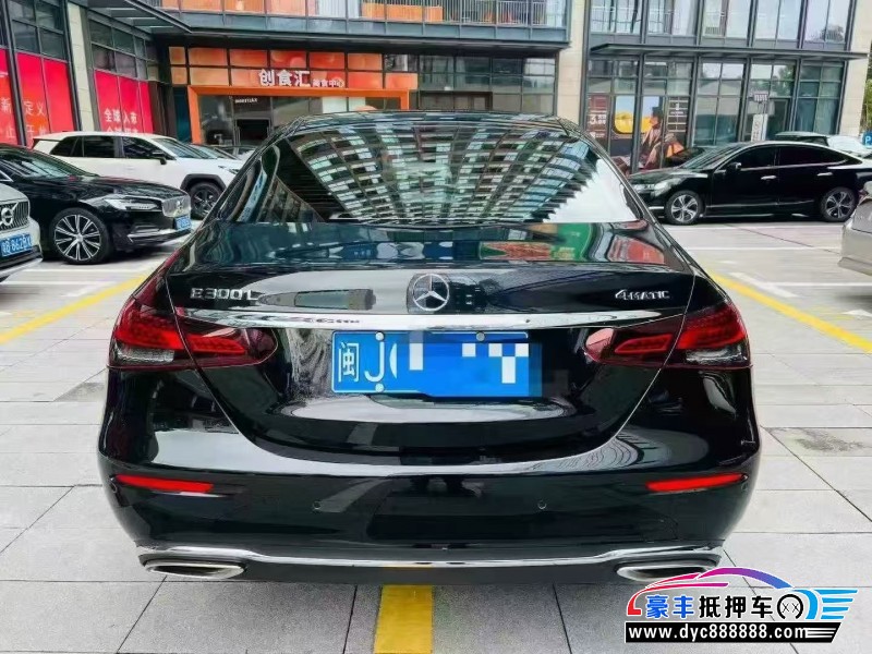 23年奔驰E轿车抵押车出售