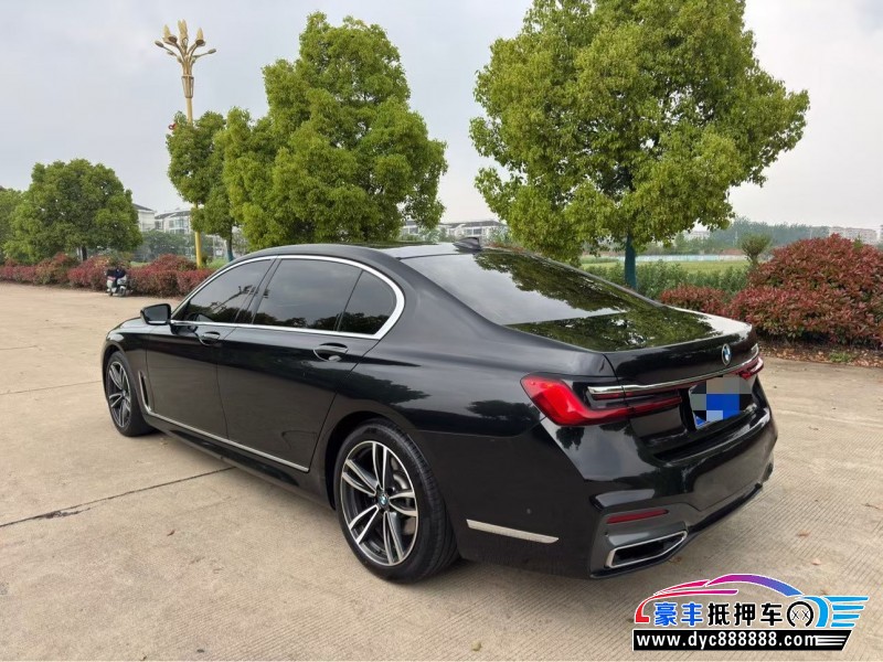 22年宝马7系轿车抵押车出售