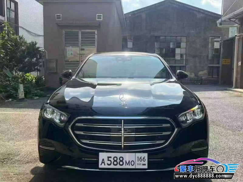 抵押车出售25年奔驰E轿车