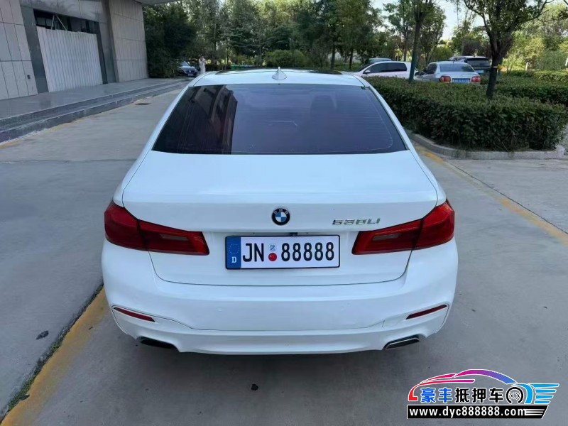 17年宝马5系轿车抵押车出售