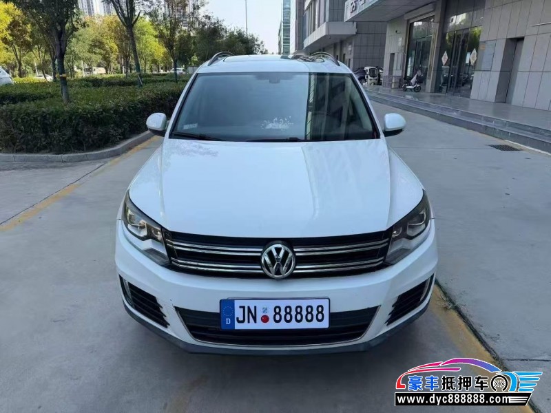 抵押车出售17年大众途观轿车