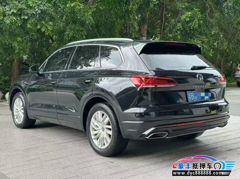 23年大众途锐轿车抵押车出售