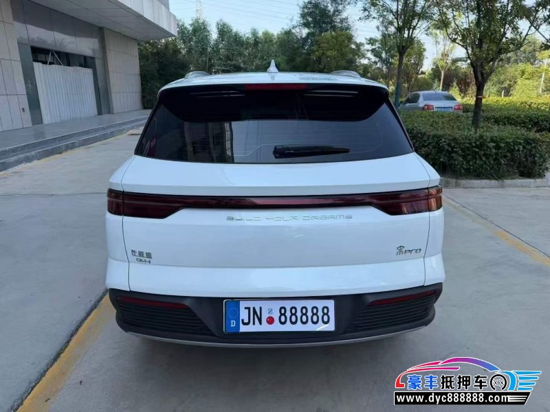 25年比亚迪宋轿车抵押车出售