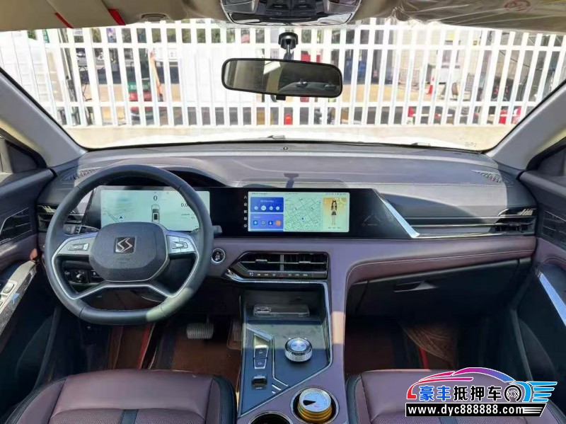 23年江淮思皓X8轿车抵押车出售