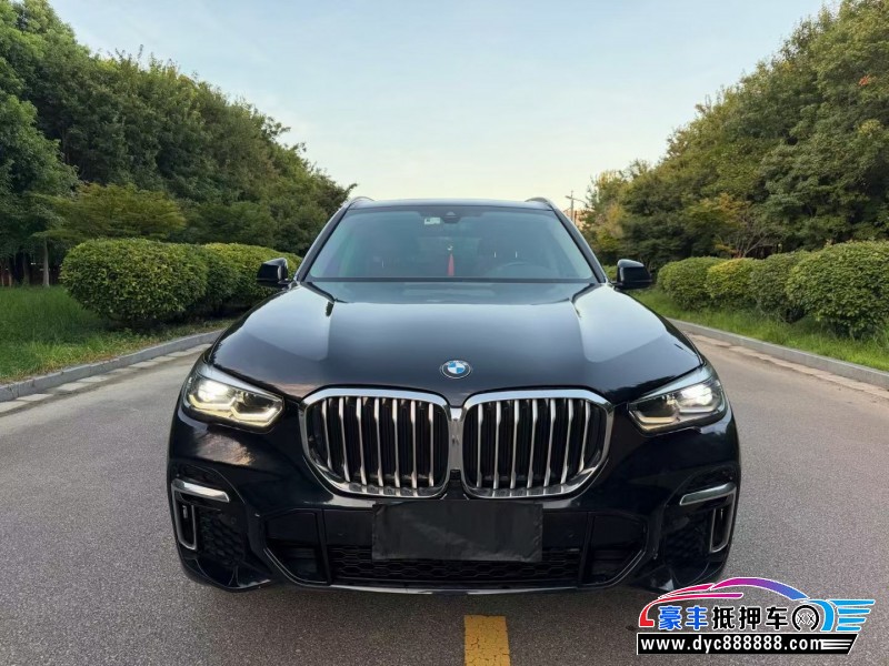 抵押车出售23年宝马X5轿车