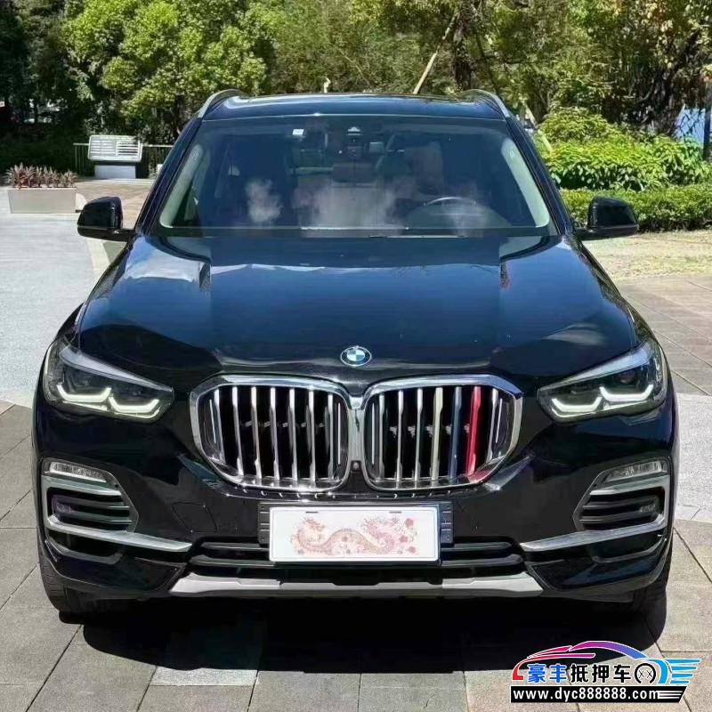 抵押车出售22年宝马X5轿车