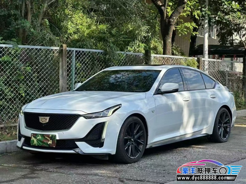 21年凯迪拉克CT5轿车抵押车出售