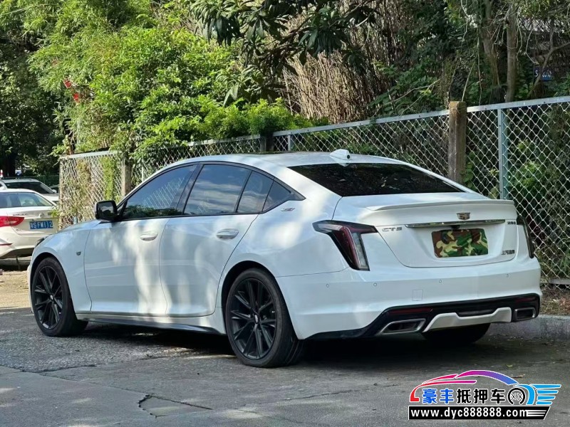 21年凯迪拉克CT5轿车抵押车出售