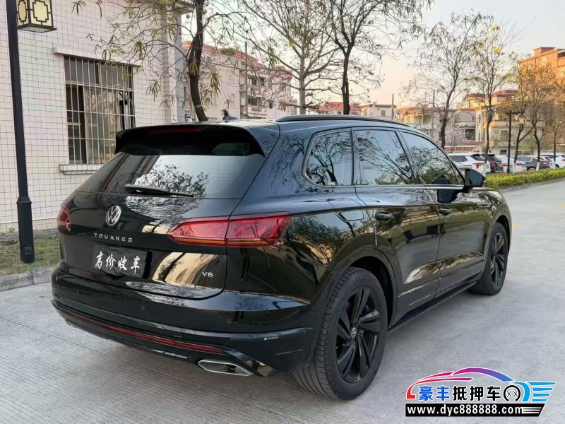 23年大众途锐轿车抵押车出售