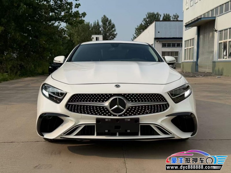 抵押车出售21年奔驰CLS轿车