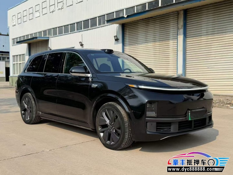 22年理想L9轿车抵押车出售