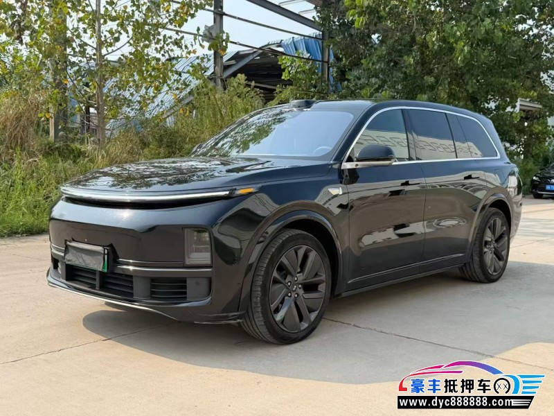22年理想L9轿车抵押车出售