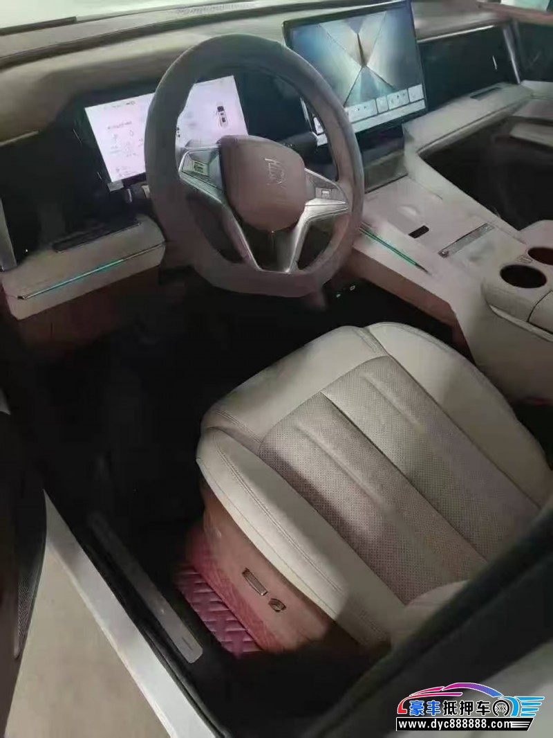 25年比亚迪夏轿车抵押车出售