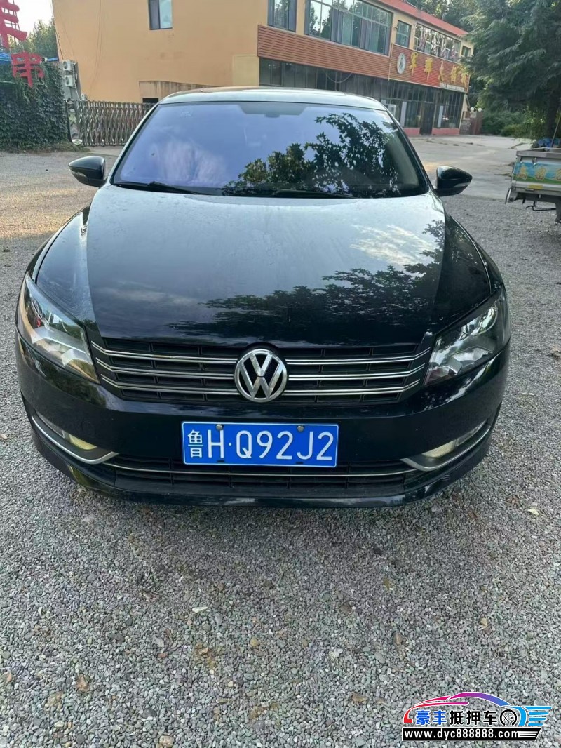 抵押车出售16年大众帕萨特轿车
