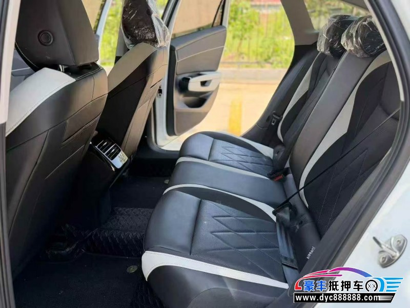 25年大众速腾轿车抵押车出售