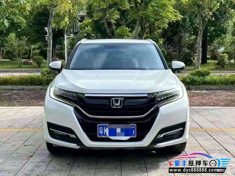 抵押车出售18年本田UR-V轿车