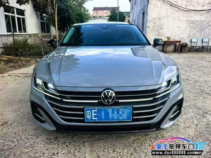 抵押车出售23年大众CC轿车