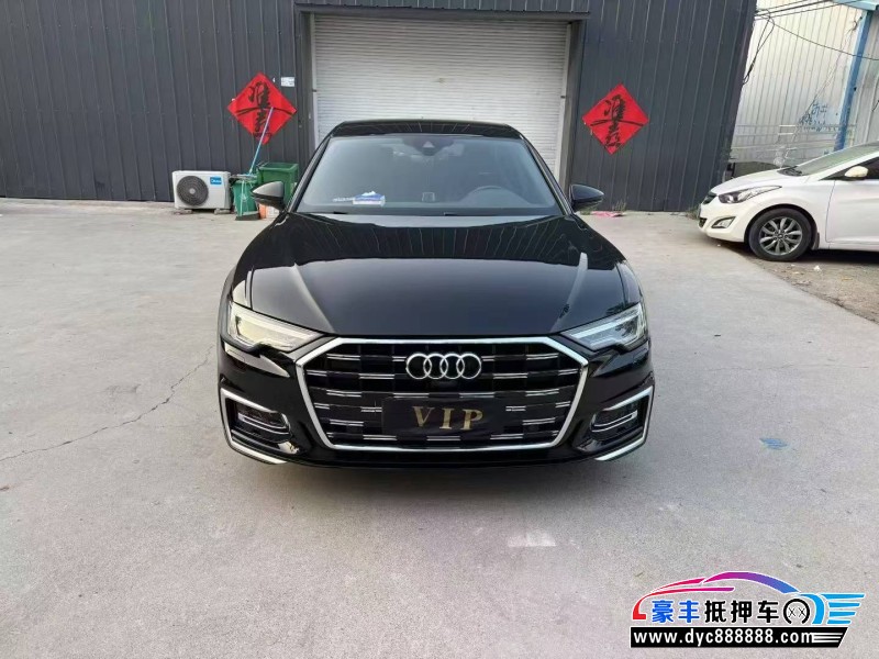 抵押车出售22年奥迪A6L轿车