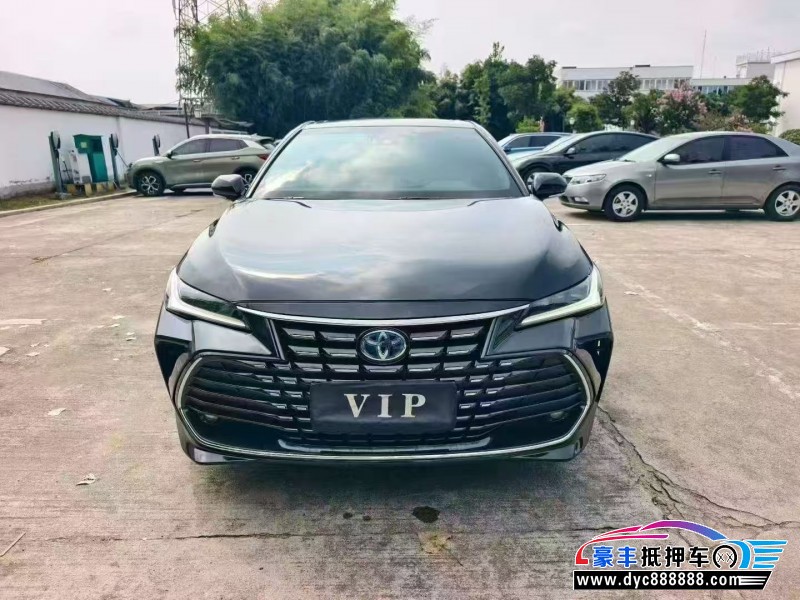 抵押车出售24年丰田亚洲龙轿车