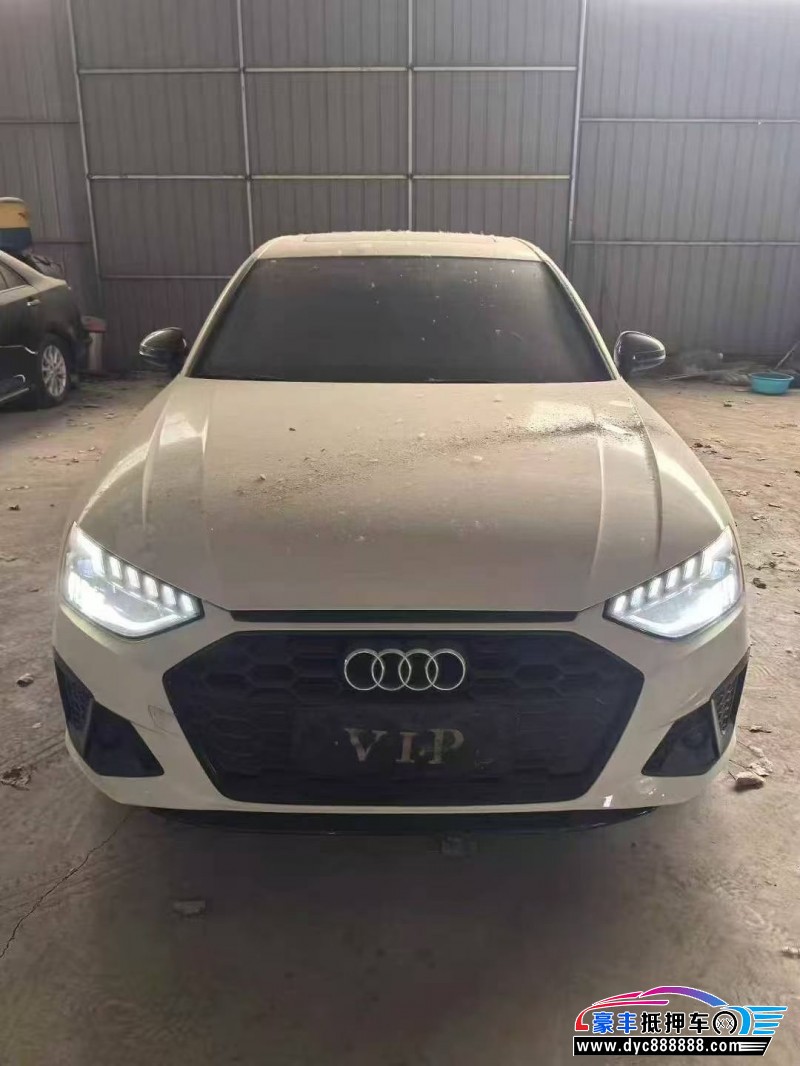 抵押车出售22年奥迪A4L轿车