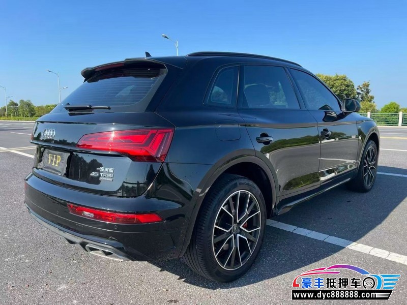 23年奥迪Q5轿车抵押车出售