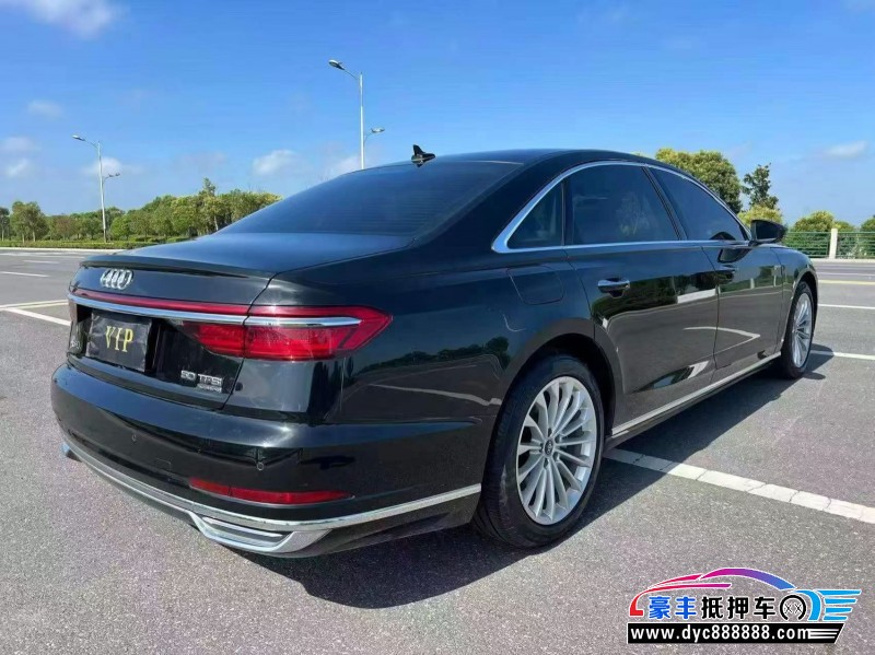 22年奥迪A8L轿车抵押车出售