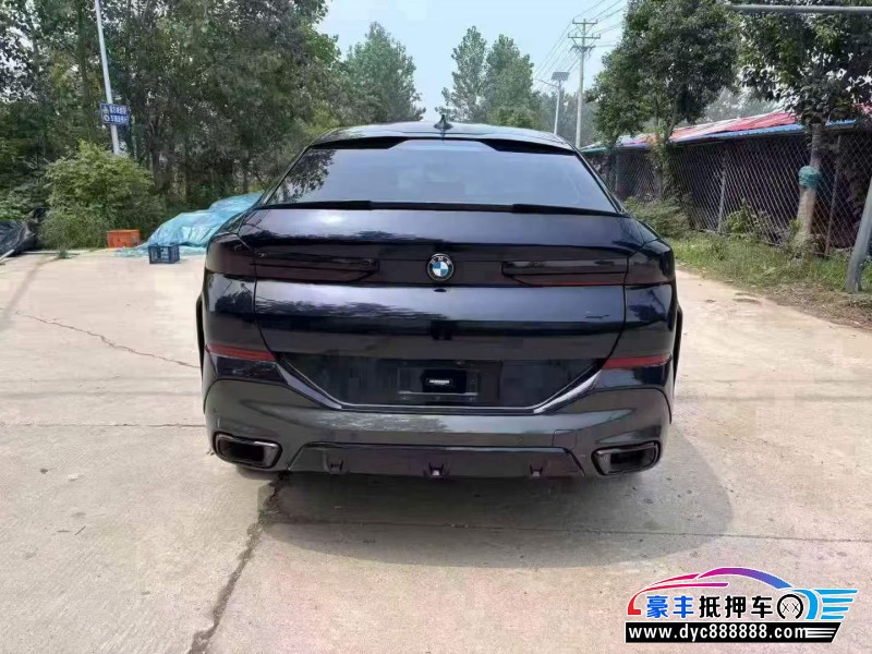 22年宝马X6轿车抵押车出售