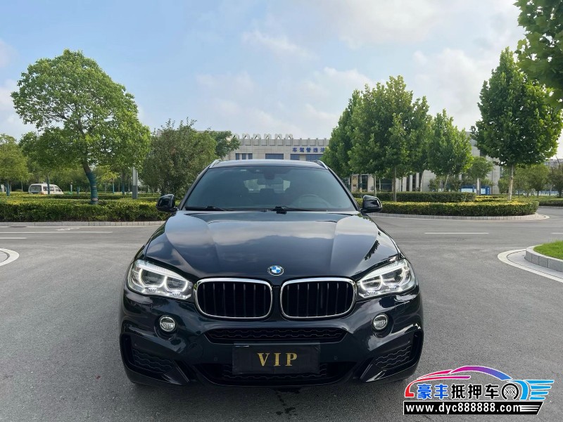 抵押车出售19年宝马X6轿车