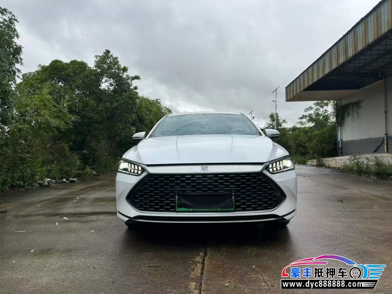 23年比亚迪秦轿车抵押车出售