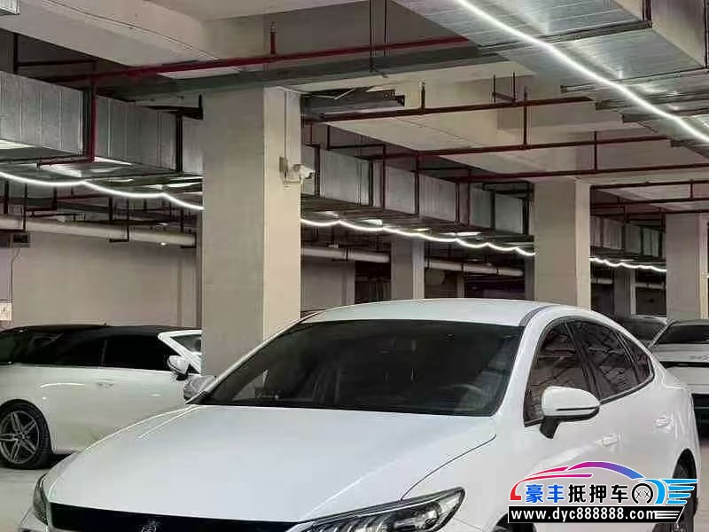 25年比亚迪秦轿车抵押车出售