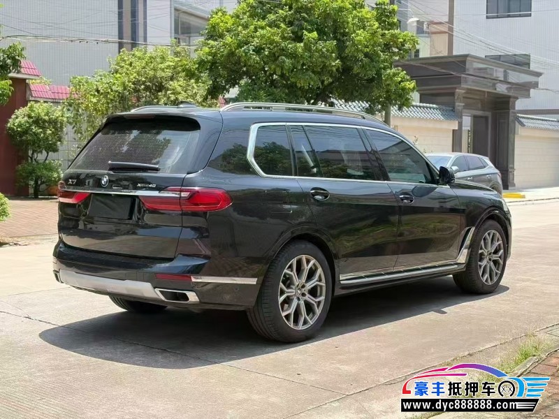 22年宝马X7轿车抵押车出售