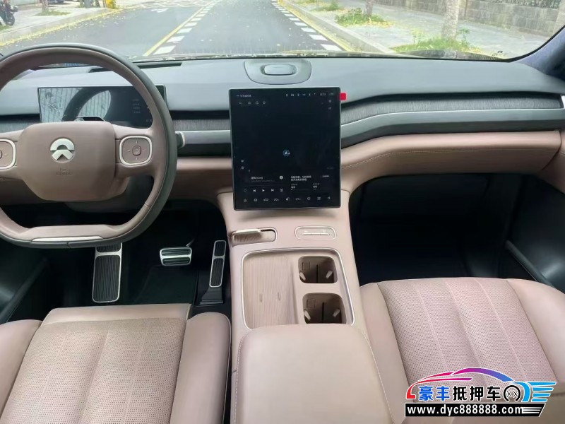 23年蔚来ES8轿车抵押车出售