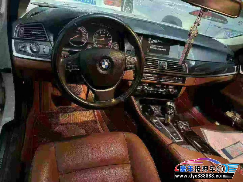 16年宝马5系轿车抵押车出售