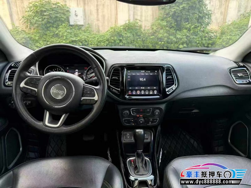 21年Jeep指南者轿车抵押车出售