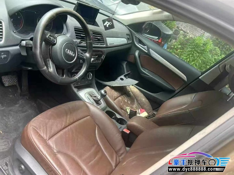 16年奥迪Q3轿车抵押车出售