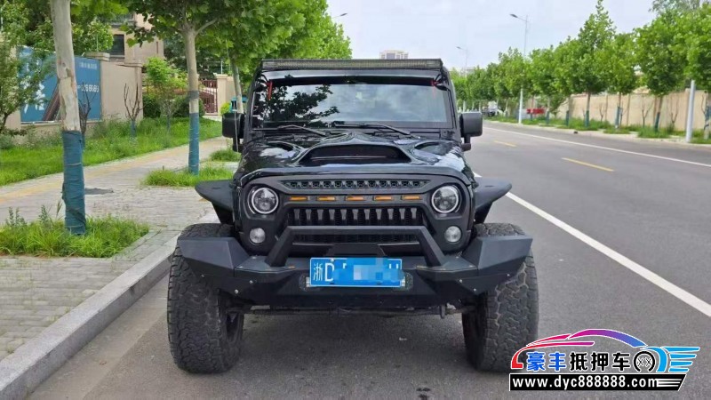 18年Jeep牧马人轿车抵押车出售
