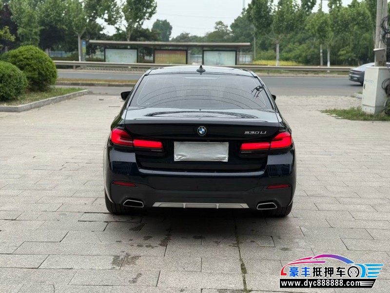 22年宝马5系轿车抵押车出售