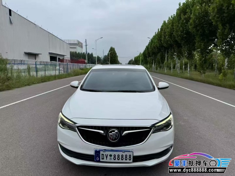抵押车出售20年别克英朗轿车