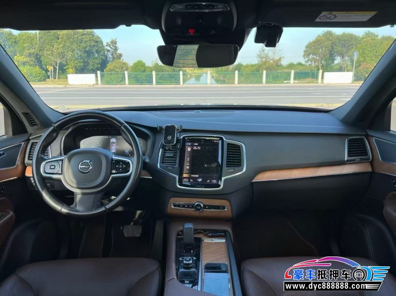 22年沃尔沃XC90轿车抵押车出售