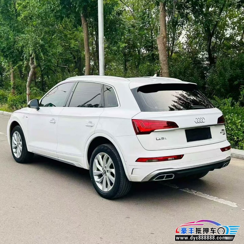 21年奥迪Q5轿车抵押车出售