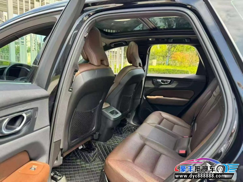 20年沃尔沃XC60轿车抵押车出售
