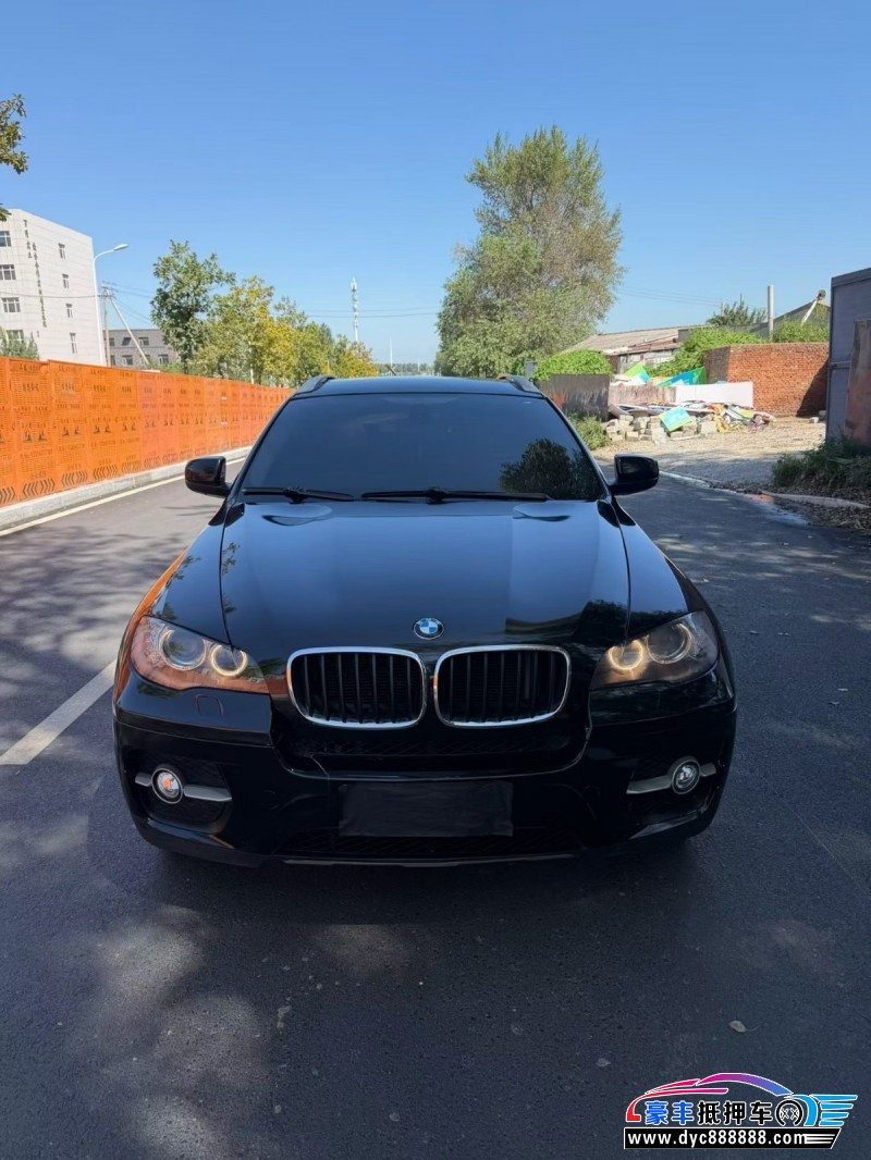 抵押车出售11年宝马X6轿车